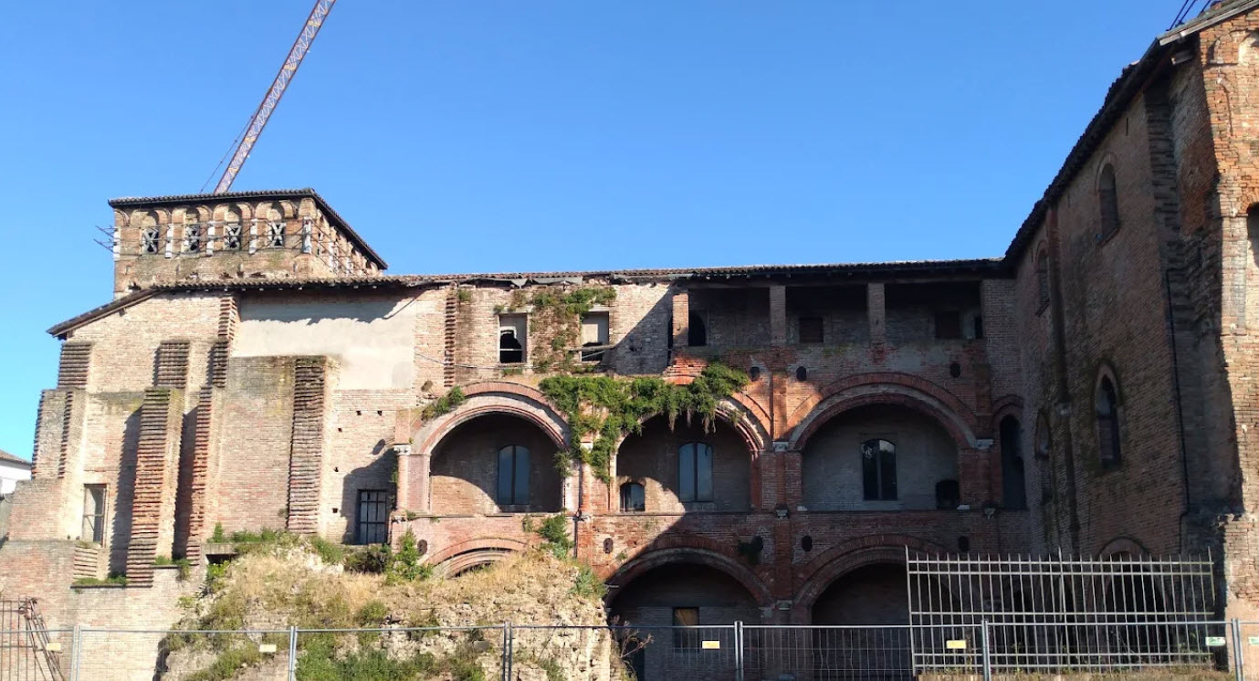 Castello Delle Rocche, Italy